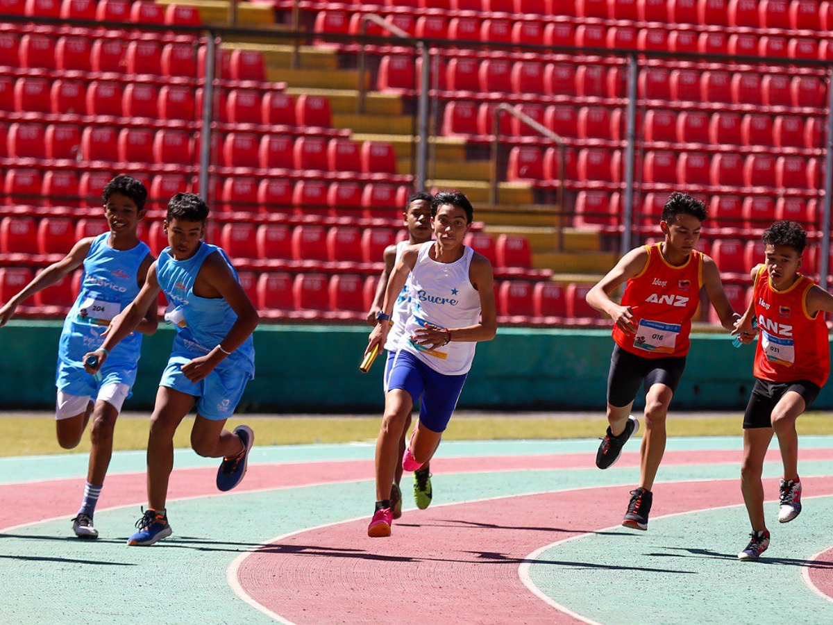Lara se proclamó en las pruebas de atletismo