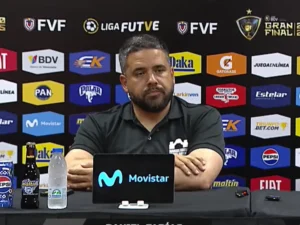 La molestia de Daniel Farías en el postpartido