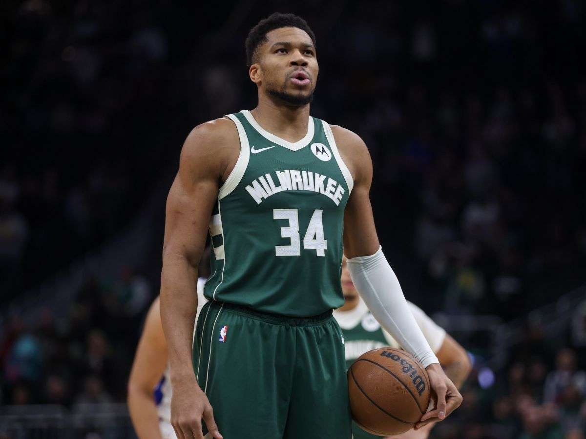 Milwaukee no escucha ofertas de cambio por Antetokounmpo