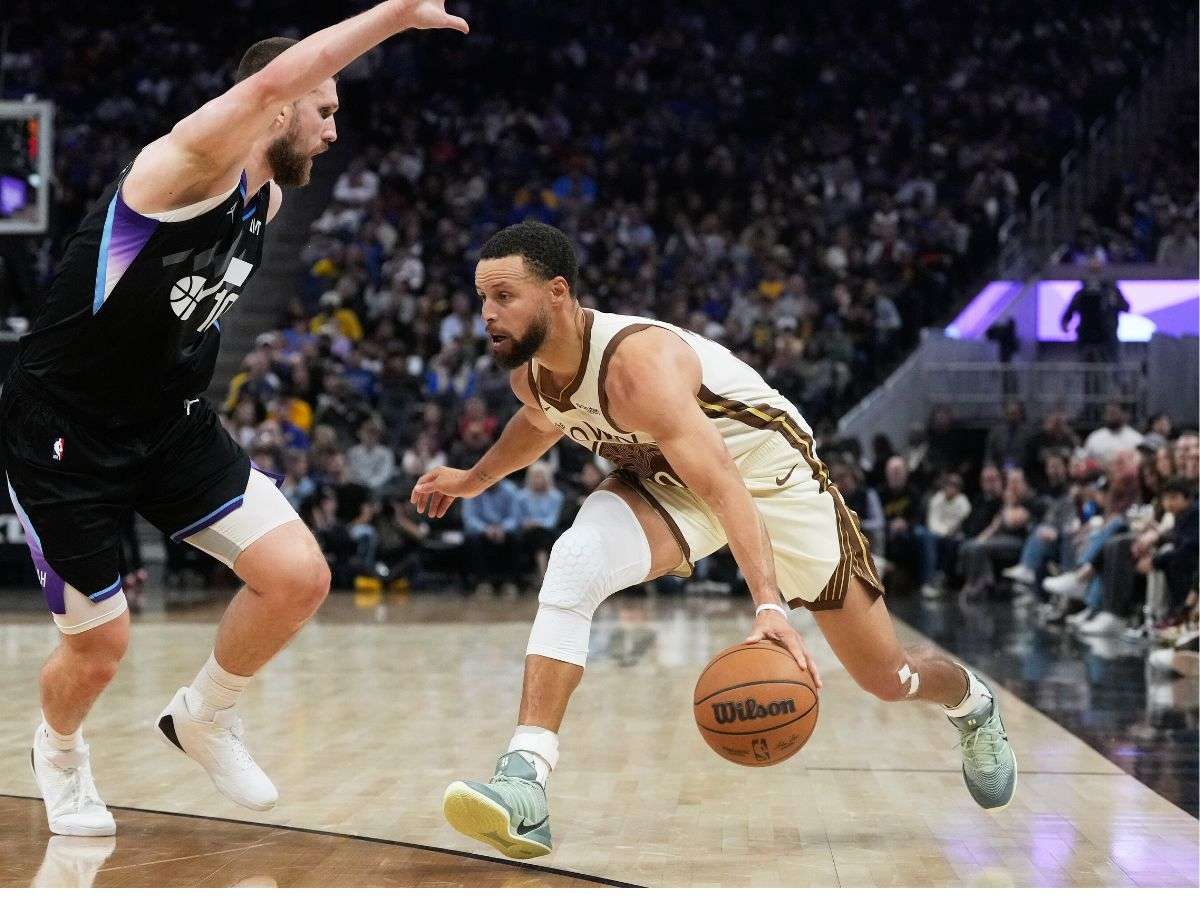 Stephen Curry está cerca de volver a los tabloncillos con Warriors