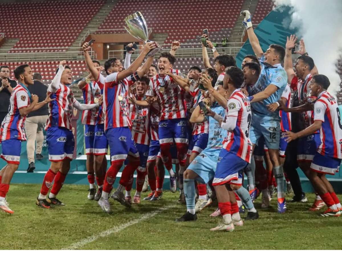 Estudiantes de Mérida vencedor en la sub-21 de la Liga Futve Junior