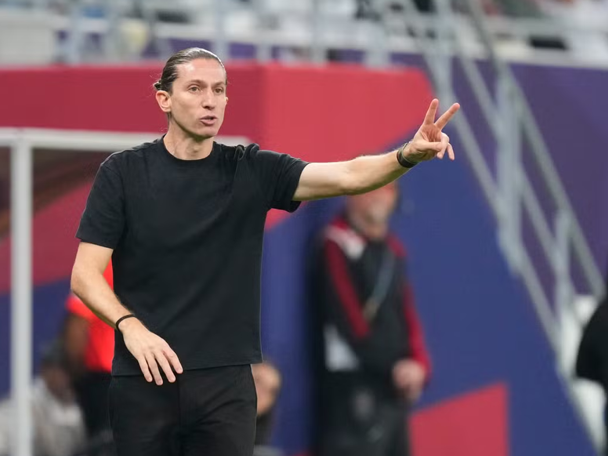 Flamengo renueva a Filipe Luis hasta 2027