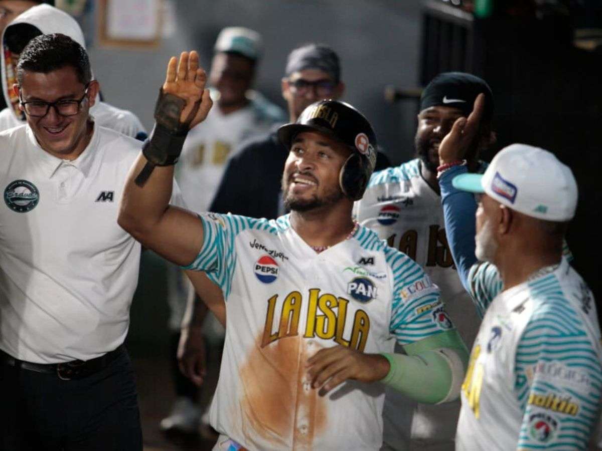 Bravos extiende su buena racha y es más líder que nunca