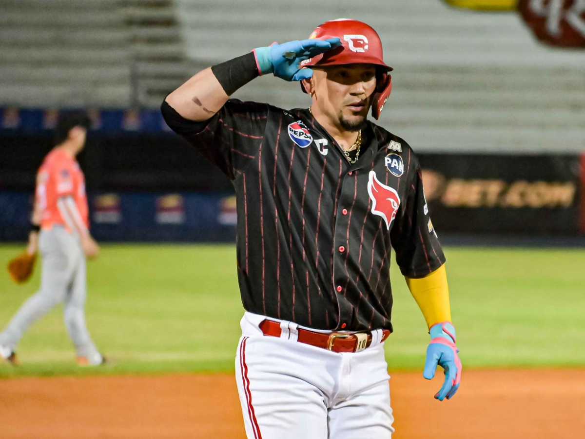 Ildemaro Vargas se apodera del liderato de bateo