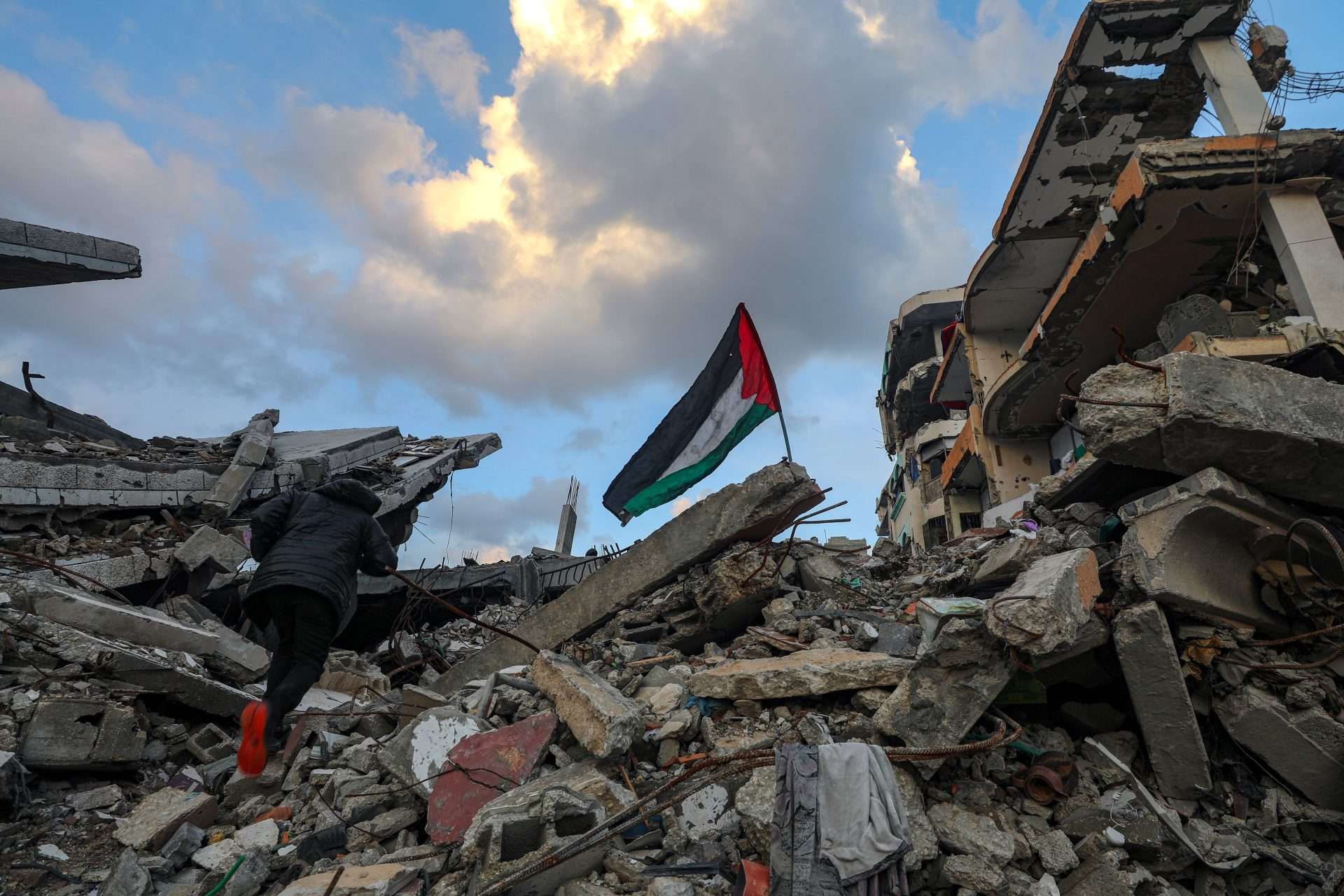 Israel mantiene bloqueo a combustible en Gaza