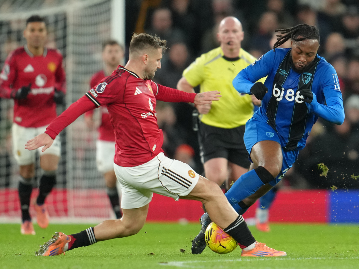 Manchester United dejó escapar el triunfo