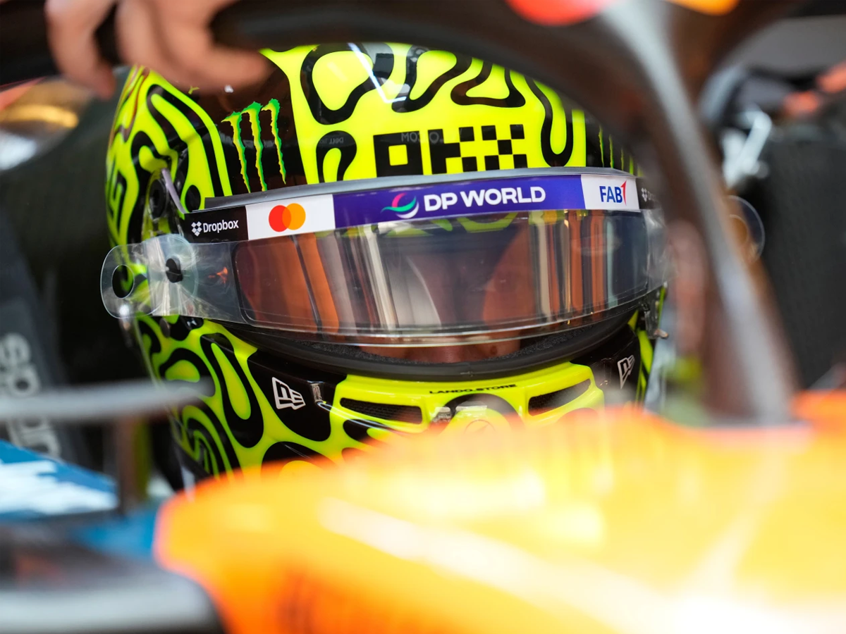 Norris se quedó con primeros libres en Abu Dhabi
