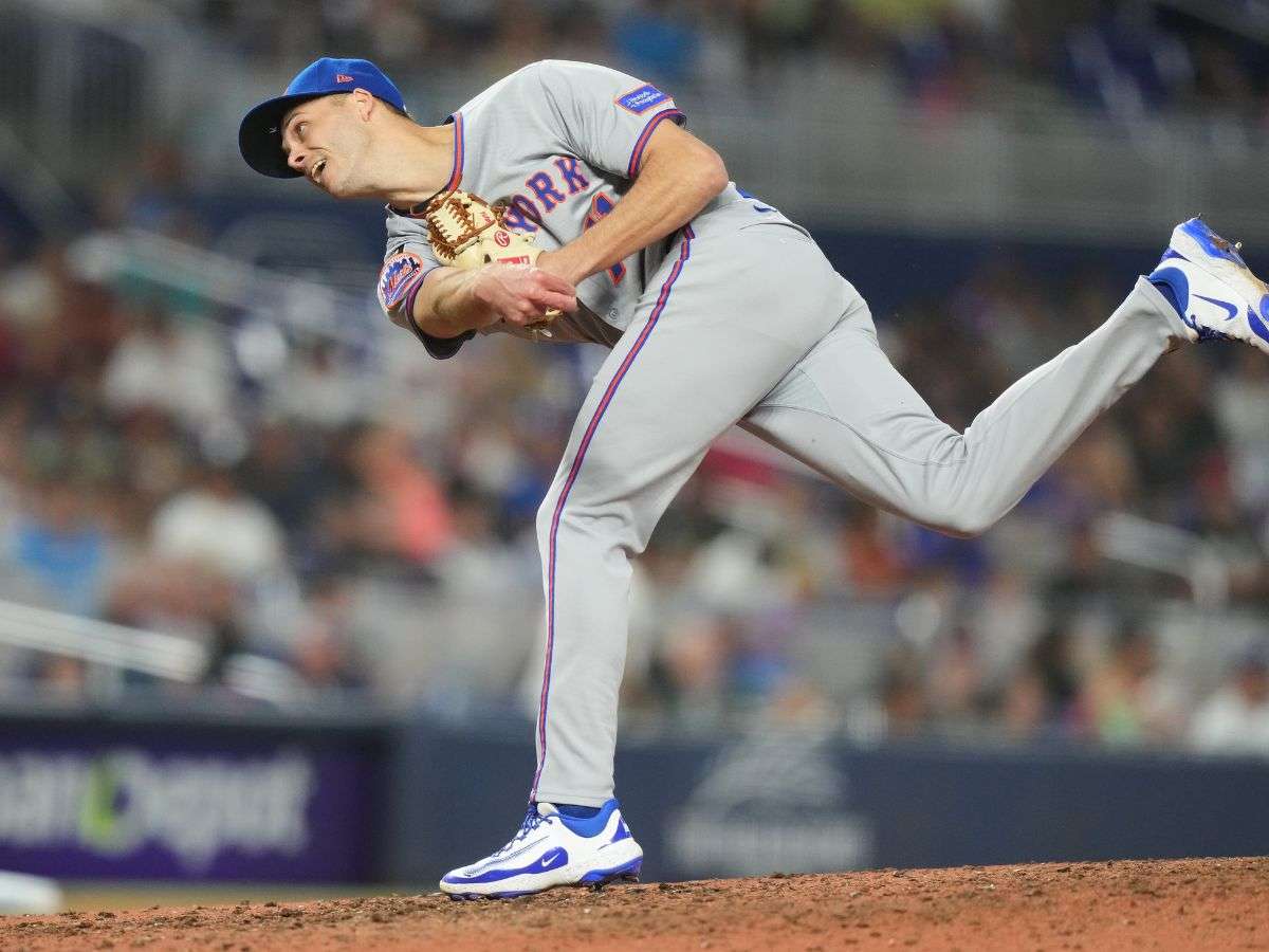 Tyler Rogers acuerda con los Azulejos 