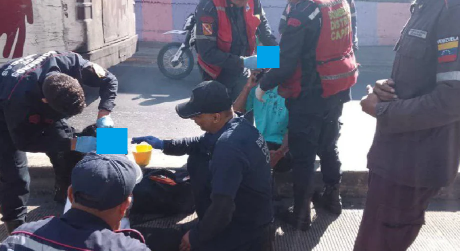 Choque entre motos deja tres heridos en Caracas