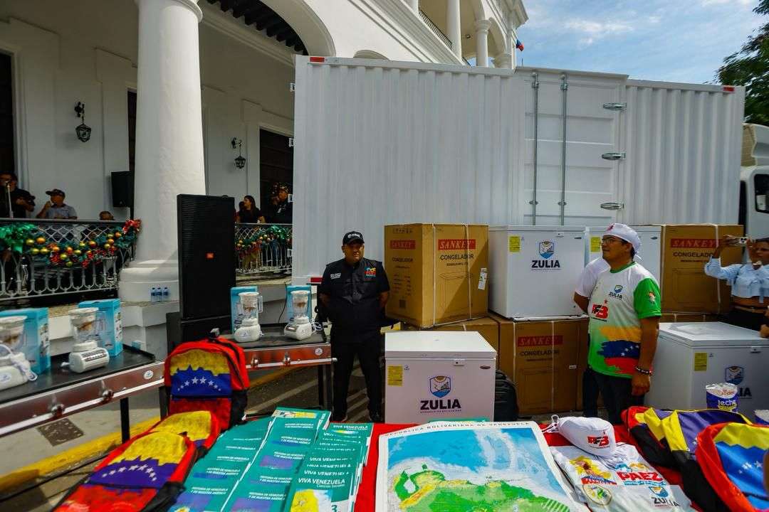 Programa alimentario del Zulia recibió 8 camiones para distribución de insumos