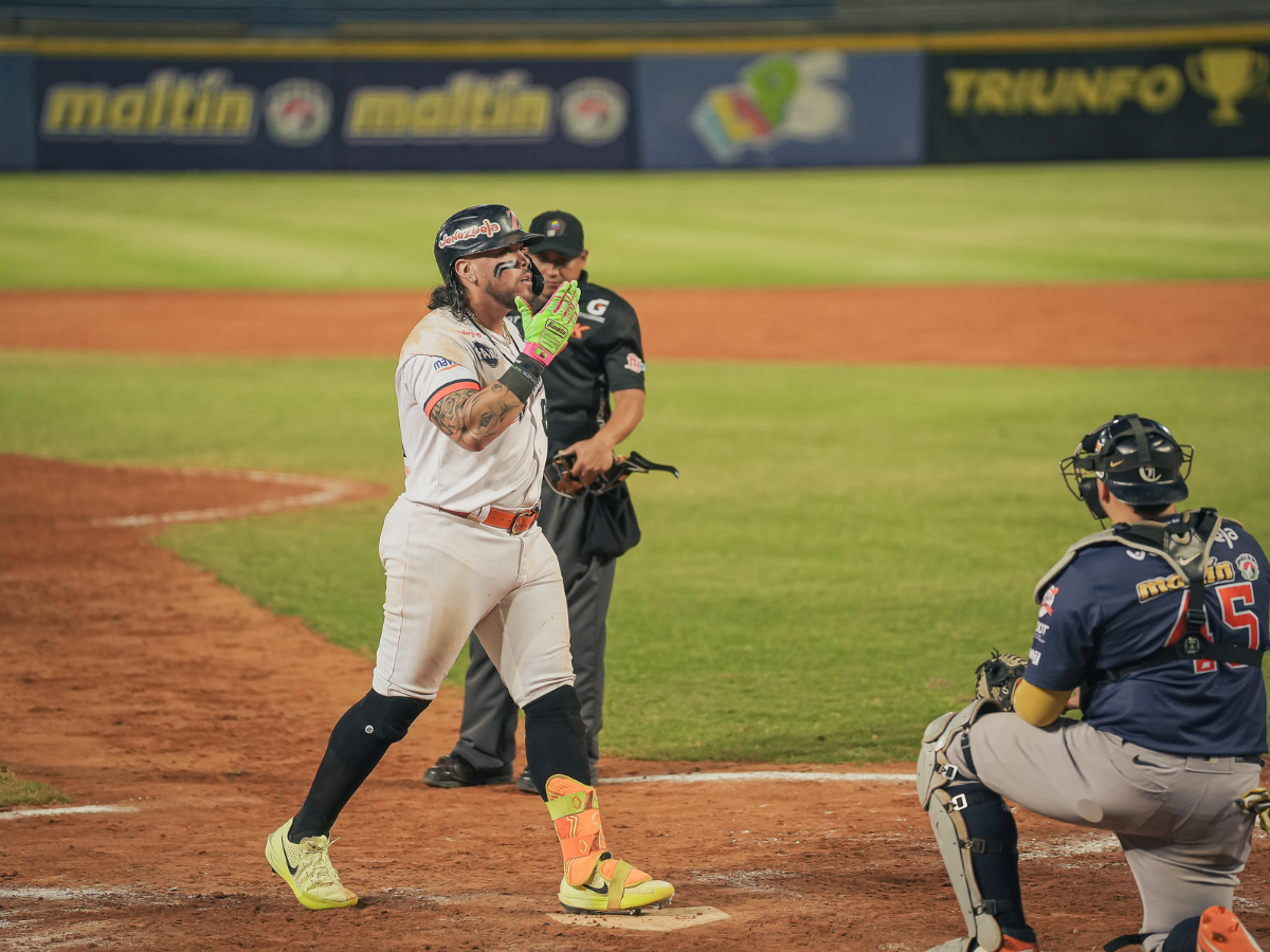 Andrés Chaparro codeado entre los mejores del RR