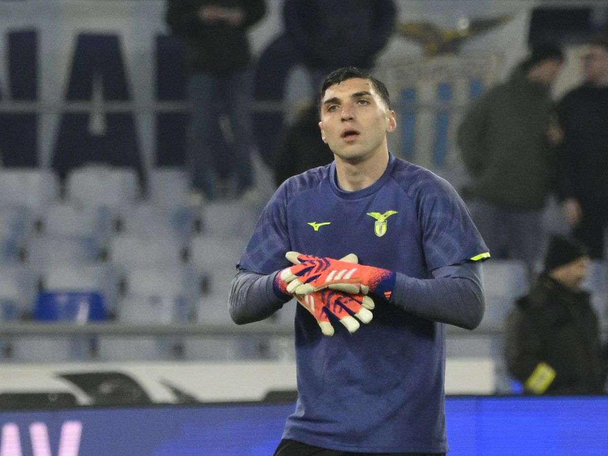 Bournemouth refuerza su portería con Christos Mandas