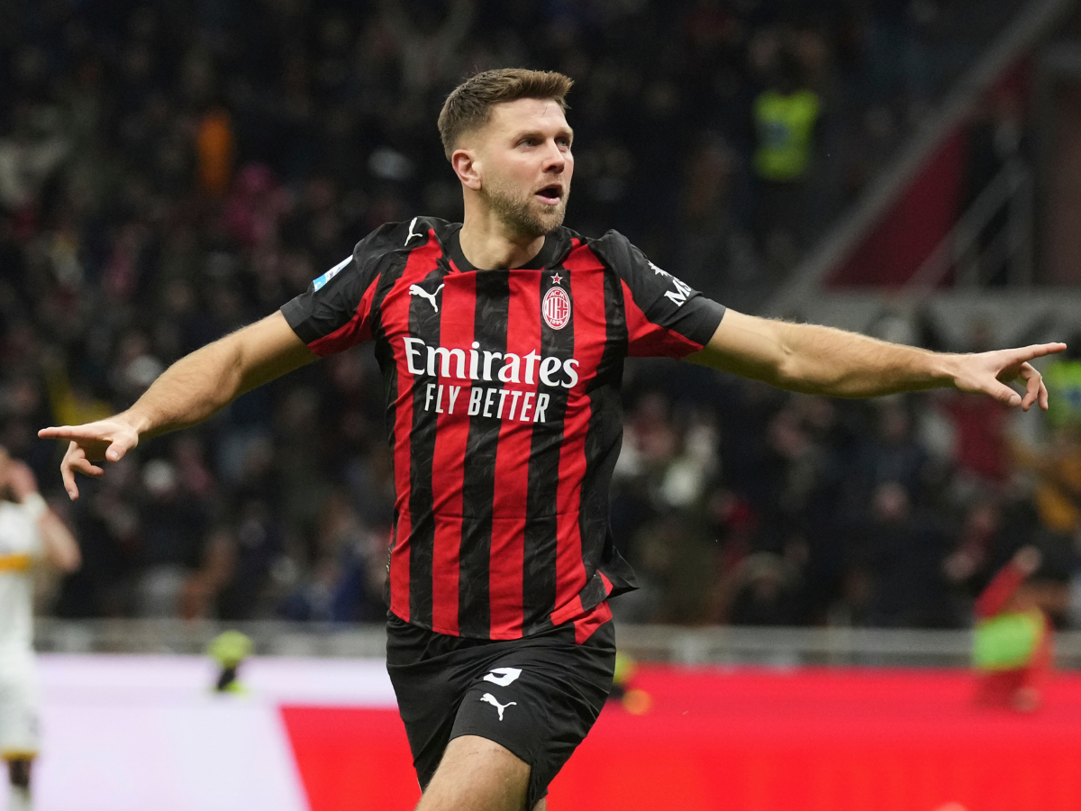 El Milan sigue en carrera por la Serie A
