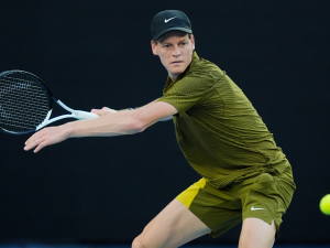 Jannik Sinner avanza a cuartos del Masters de Madrid