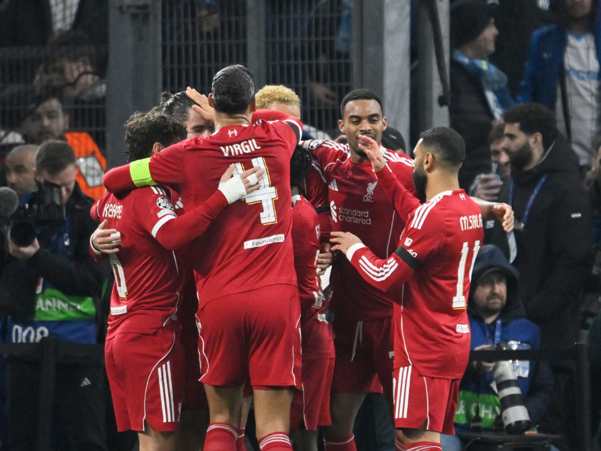El Liverpool goleó al Marsella y se acerca a Octavos
