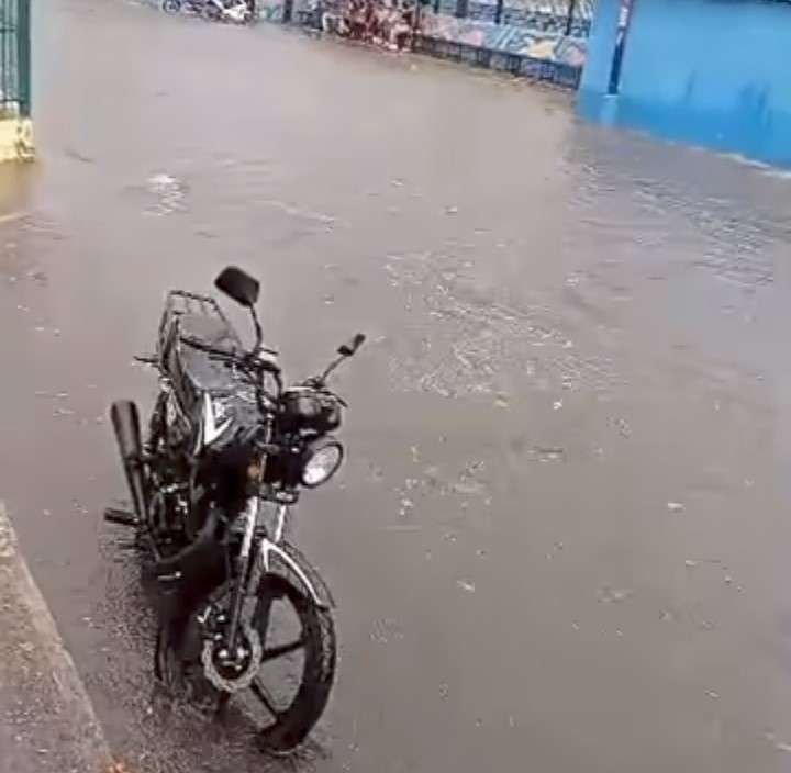 Lluvias generan anegaciones en sectores al sur de Maracay