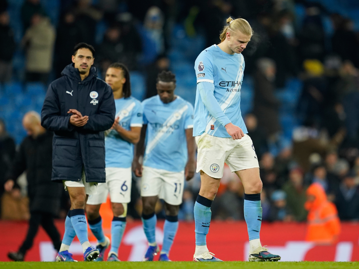 El Manchester City pierde chance de igualar al líder