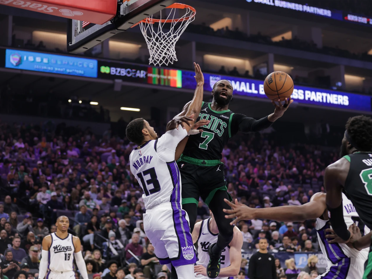Celtics se imponen a Kings con despegue en el último cuarto