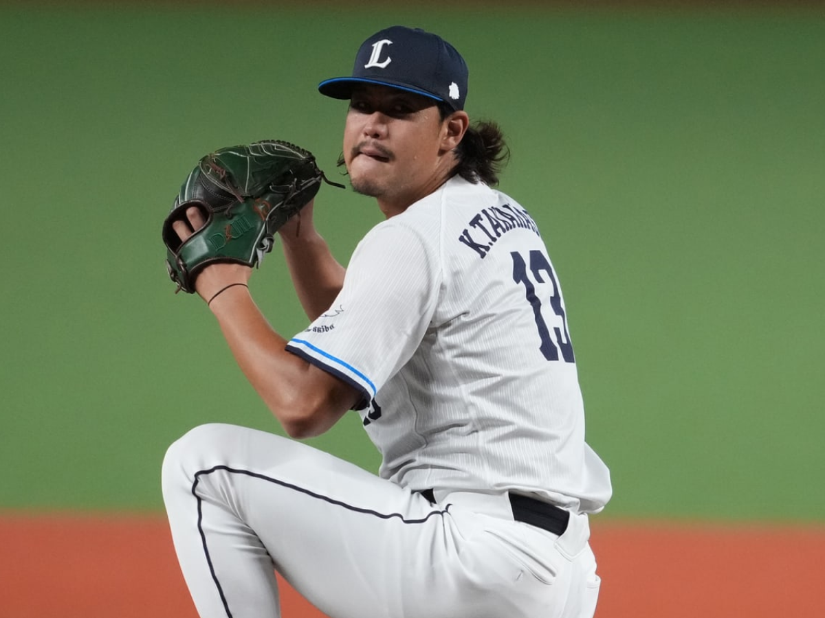Sin acuerdo en Grandes Ligas: Kona Takahashi vuelve al béisbol japonés