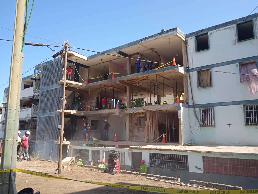 Inician reconstrucción de apartamentos en La Soublette 