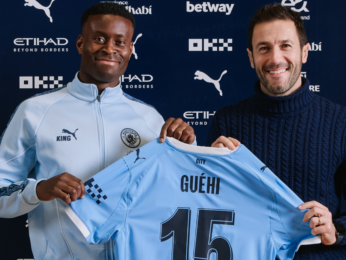 Manchester City firma al central Marc Guéhi