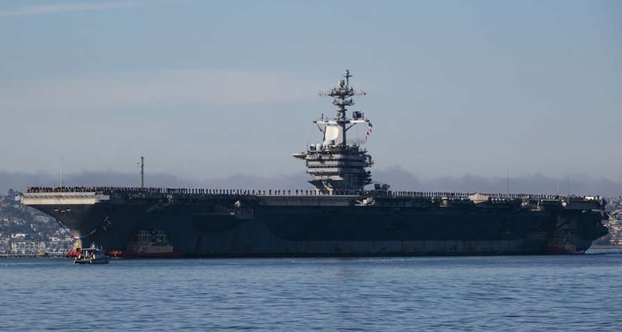Portaaviones gringo llega a Oriente Medio y se encuentra cerca de Irán
