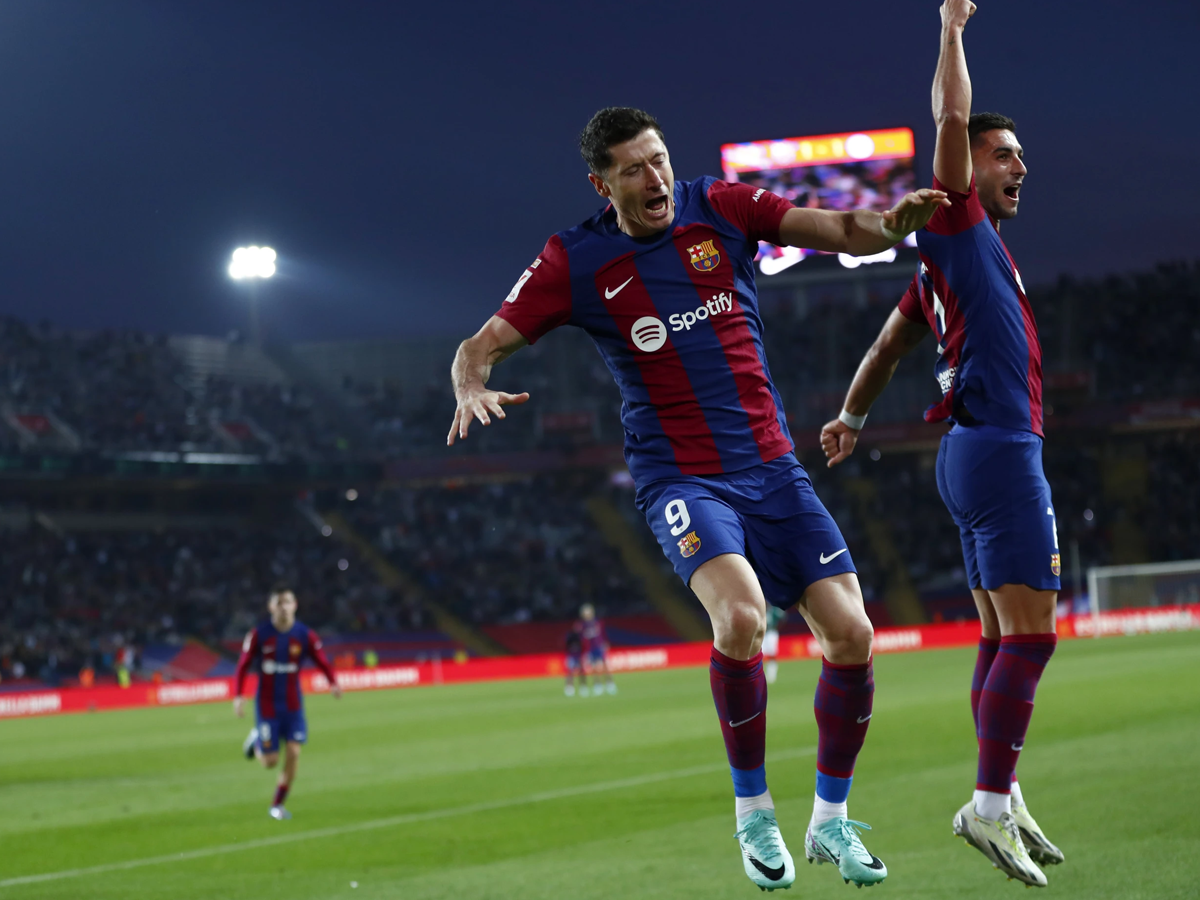 Lewandowski podría irse del Barcelona este año