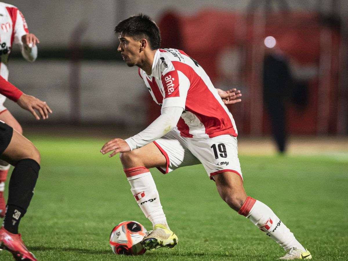 El Deportivo Táchira ya tiene nuevo delantero