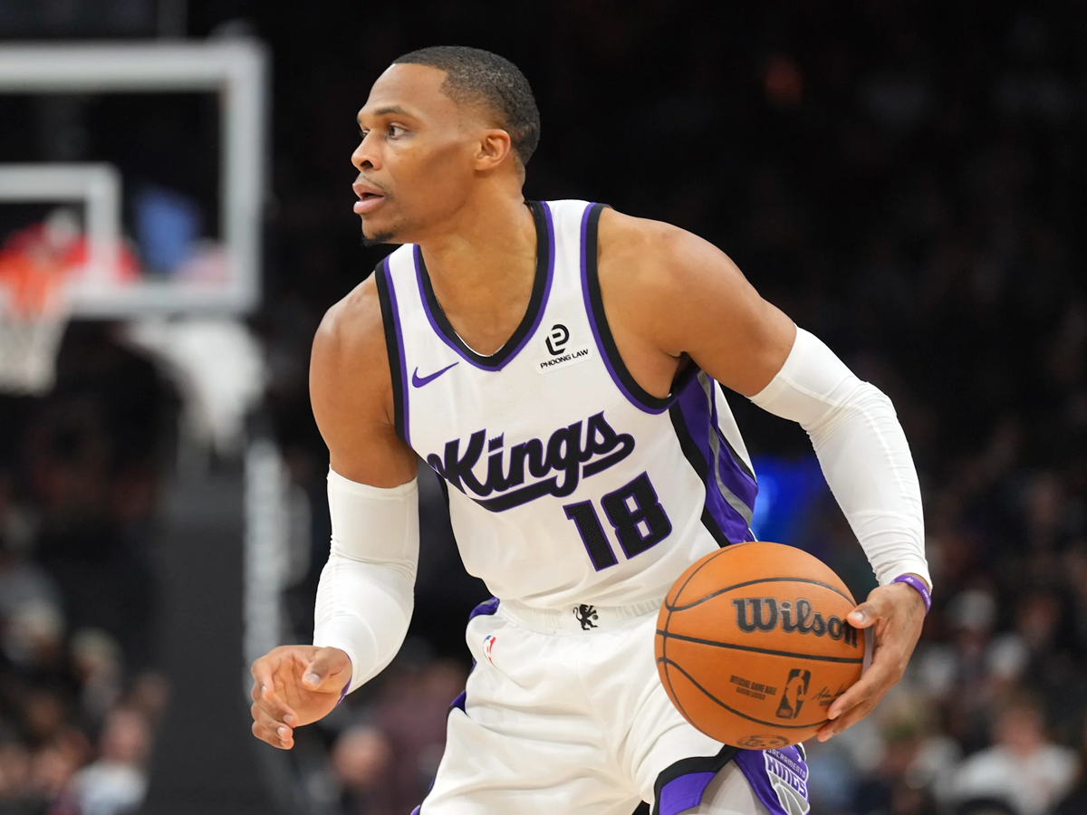 Westbrook supera a Oscar Robertson en puntos anotados