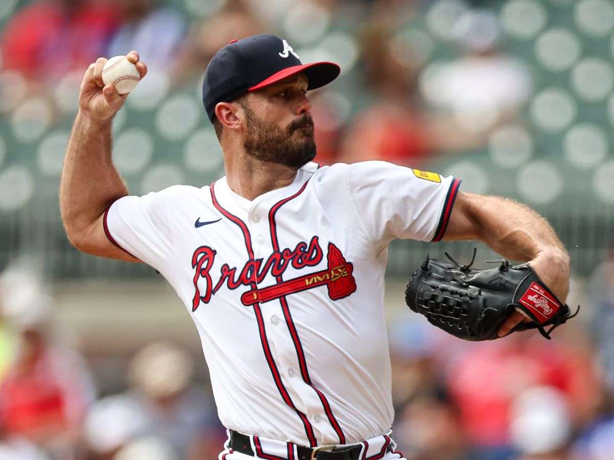 Tyler Kinley aseguró permanencia con Bravos de Atlanta