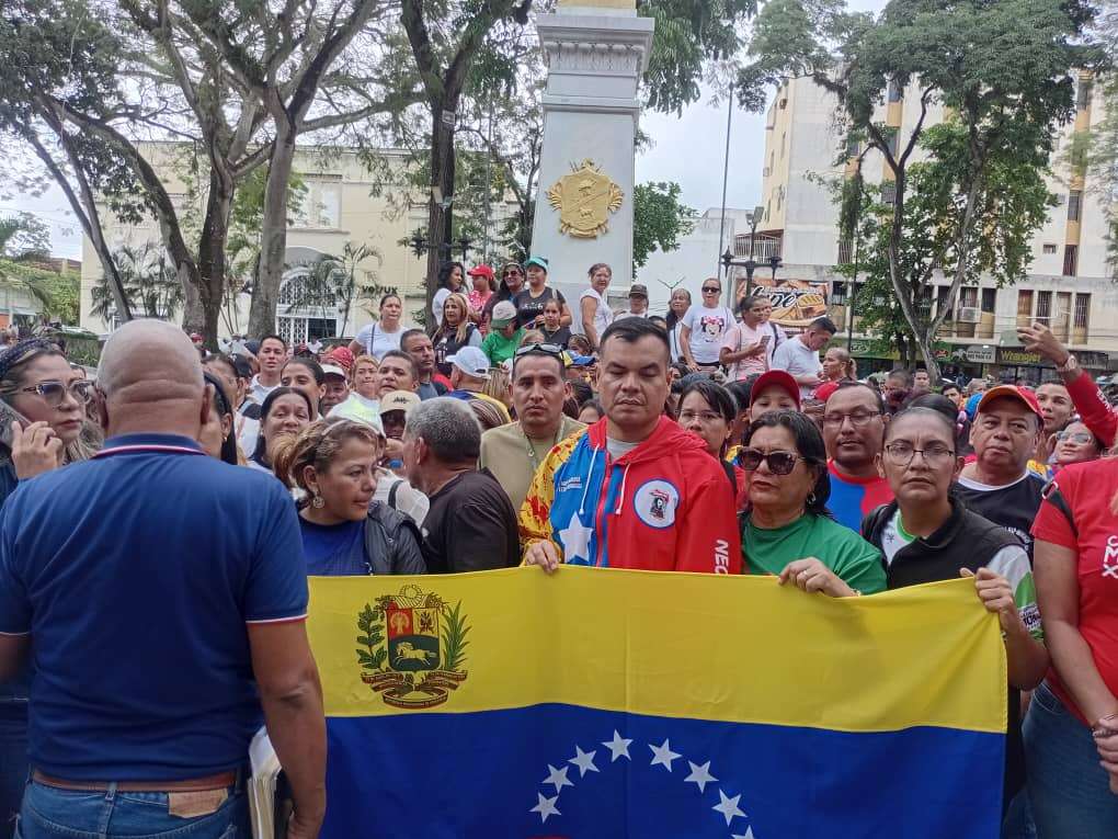 Docentes de Monagas exigen liberación del presidente Maduro y Cilia Flores
