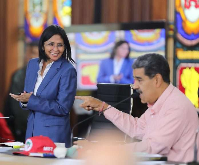 Maduro envía mensaje: confianza en Delcy y el Gobierno