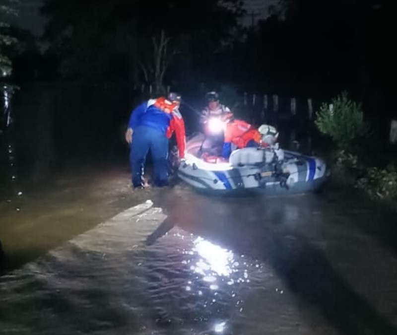 Crecida del río Santo Domingo provocó inundaciones en El Limoncito