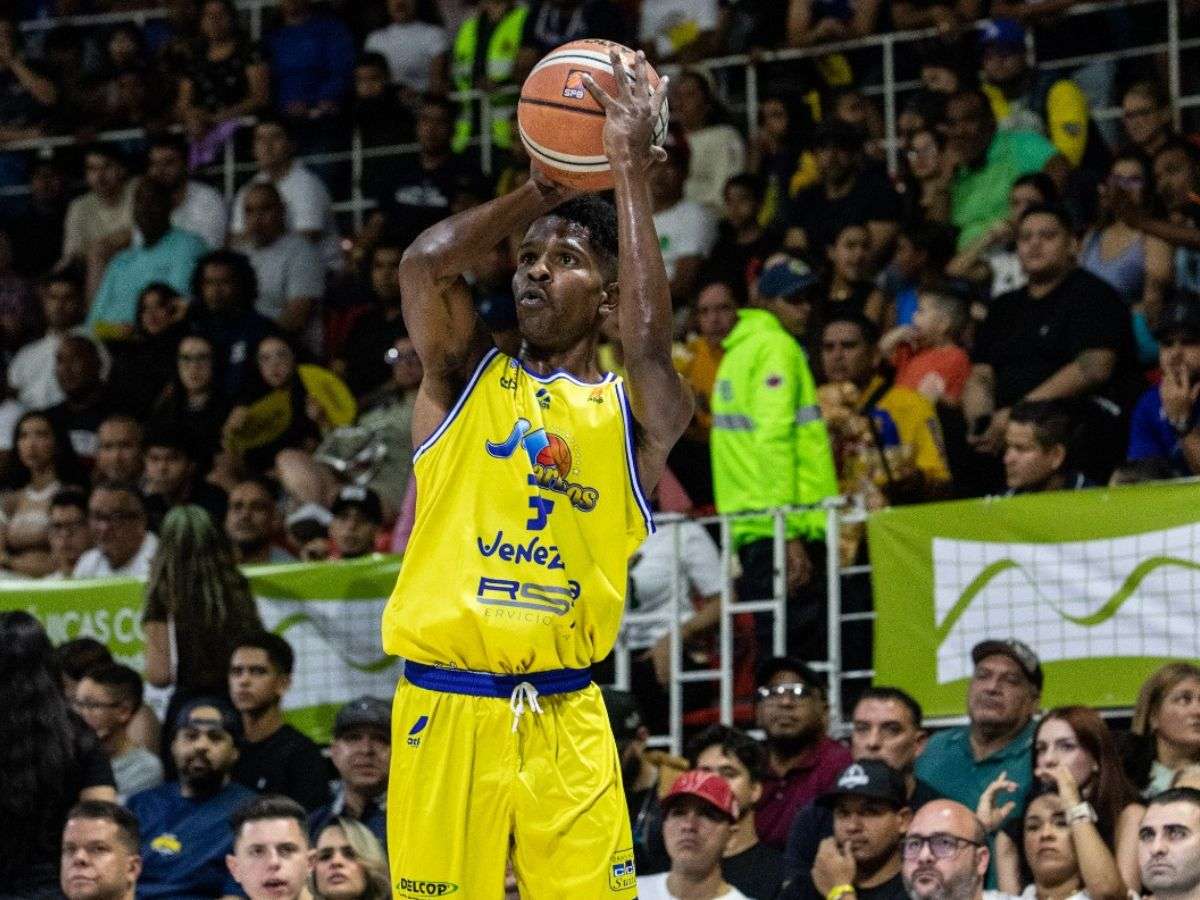 Christian Centeno repetirá con el Marinos de Anzoátegui