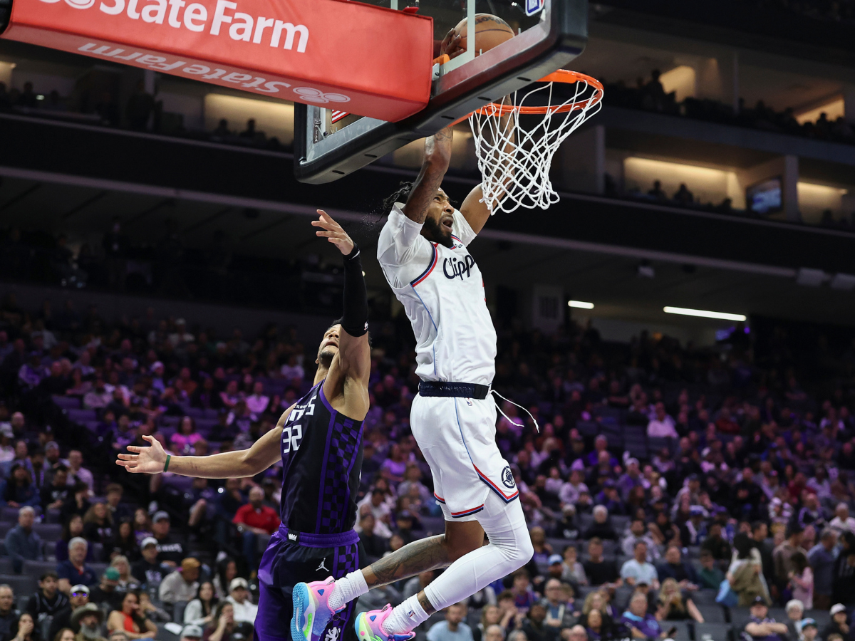 Kawhi Leonard aporta 31 puntos y Clippers superan a Kings