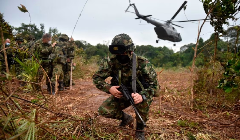 Bombardean al ELN y disidencias de las FARC en frontera con Perijá