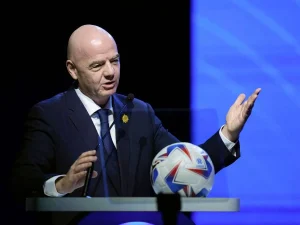 La FIFA podría mantener las pausas de hidratación en próximos mundiales