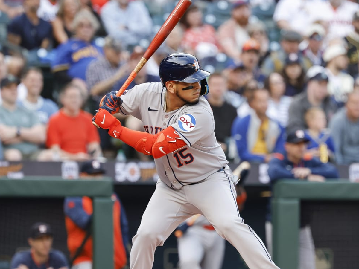 Astros e Isaac Paredes evitan el arbitraje