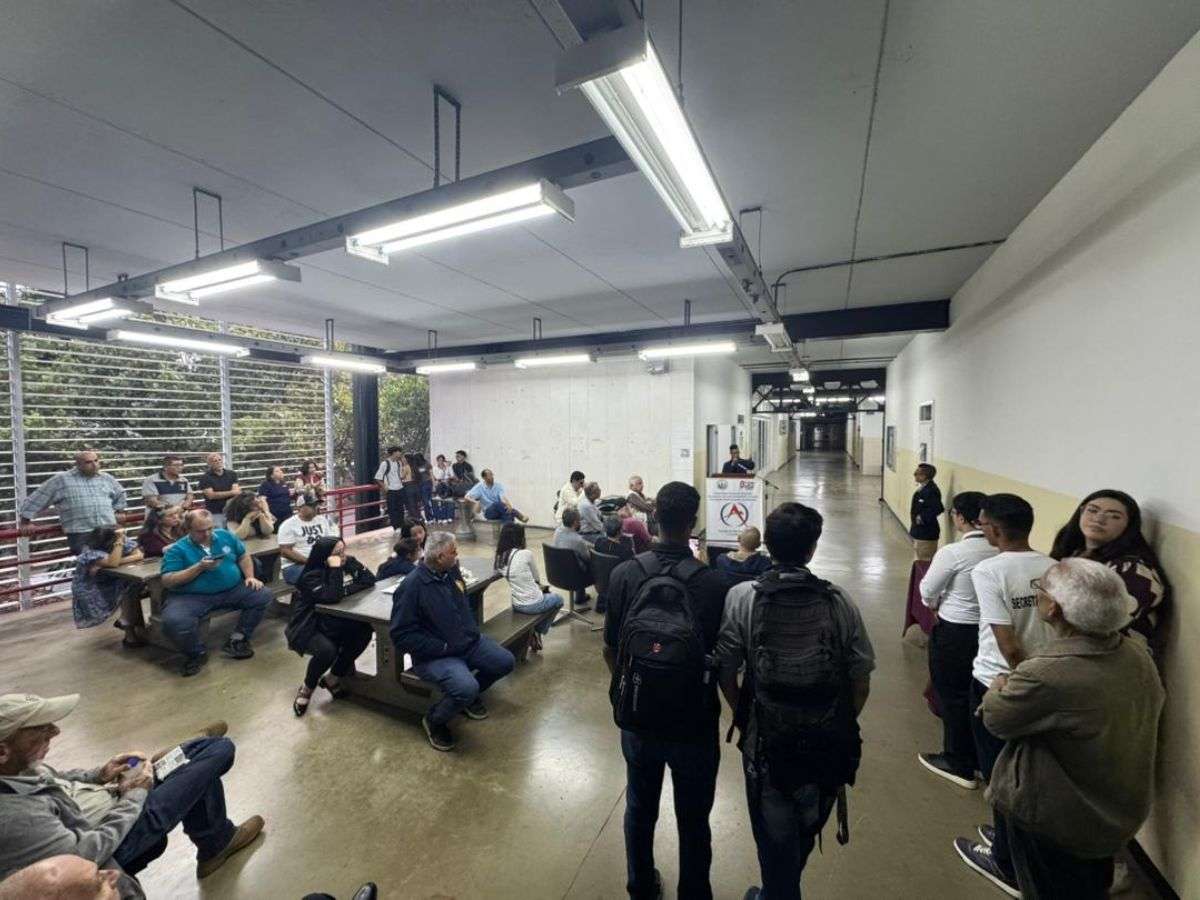 Éxito en Club de Ajedrez “Juan Röhl” en la UCV