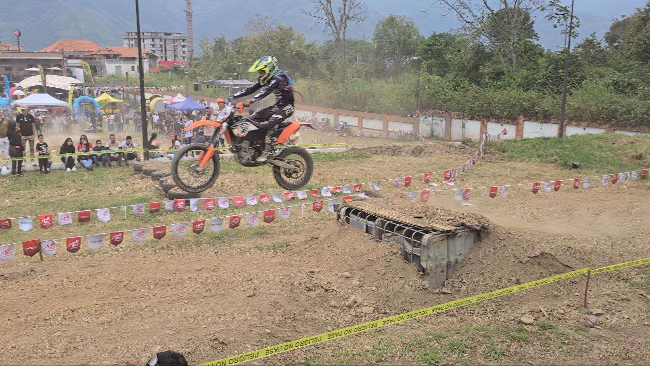 Unos 25.000 turistas disfrutan agenda deportiva y agropecuaria en Mérida