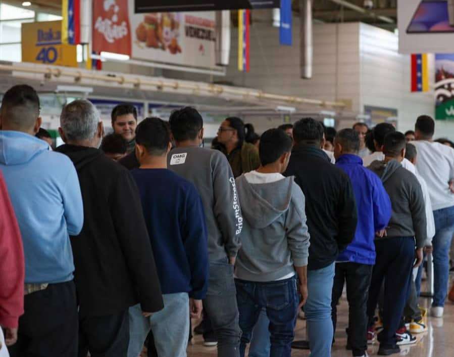 Vuelta a la Patria logró la llegada de 120 connacionales desde Miami