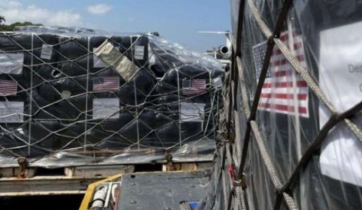 Llegan a Venezuela medicamentos e insumos médicos provenientes de EEUU