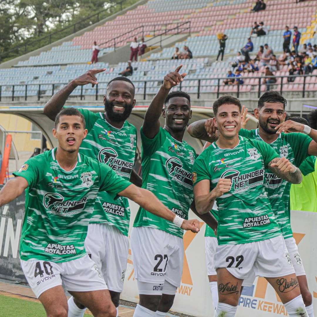 Zamora FC y Dvo. La Guaira vencieron en la jornada 1