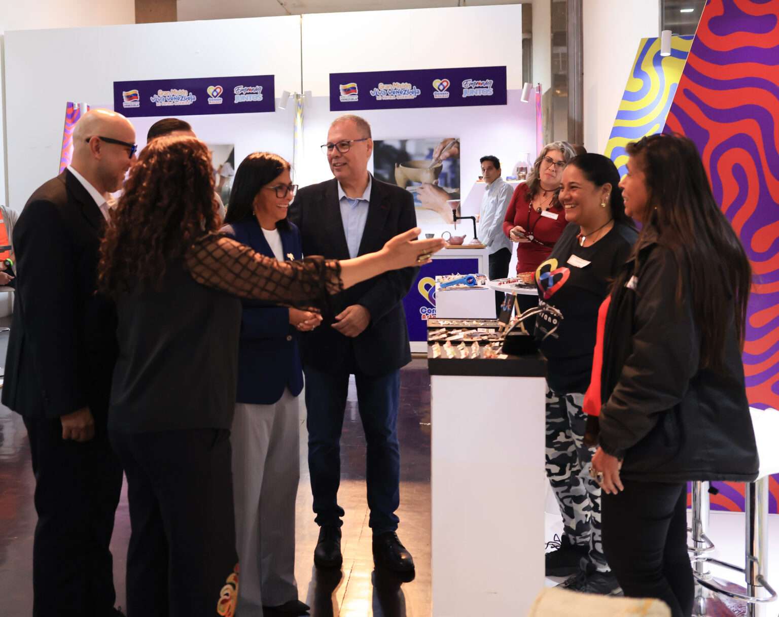 Presidenta (E) entregó Premios Nacionales de Cultura en la GAN