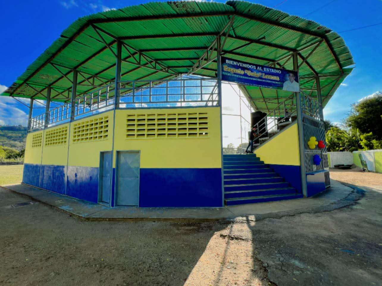 Reinauguraron estadio "Eugenio Lezama" en el municipio Andrés Mata