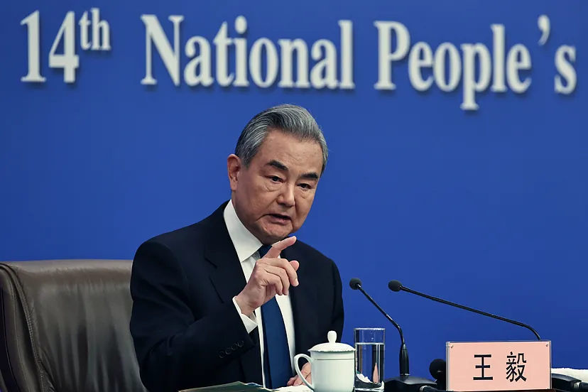 China: "El mundo no puede volver a regirse por la ley de la selva"