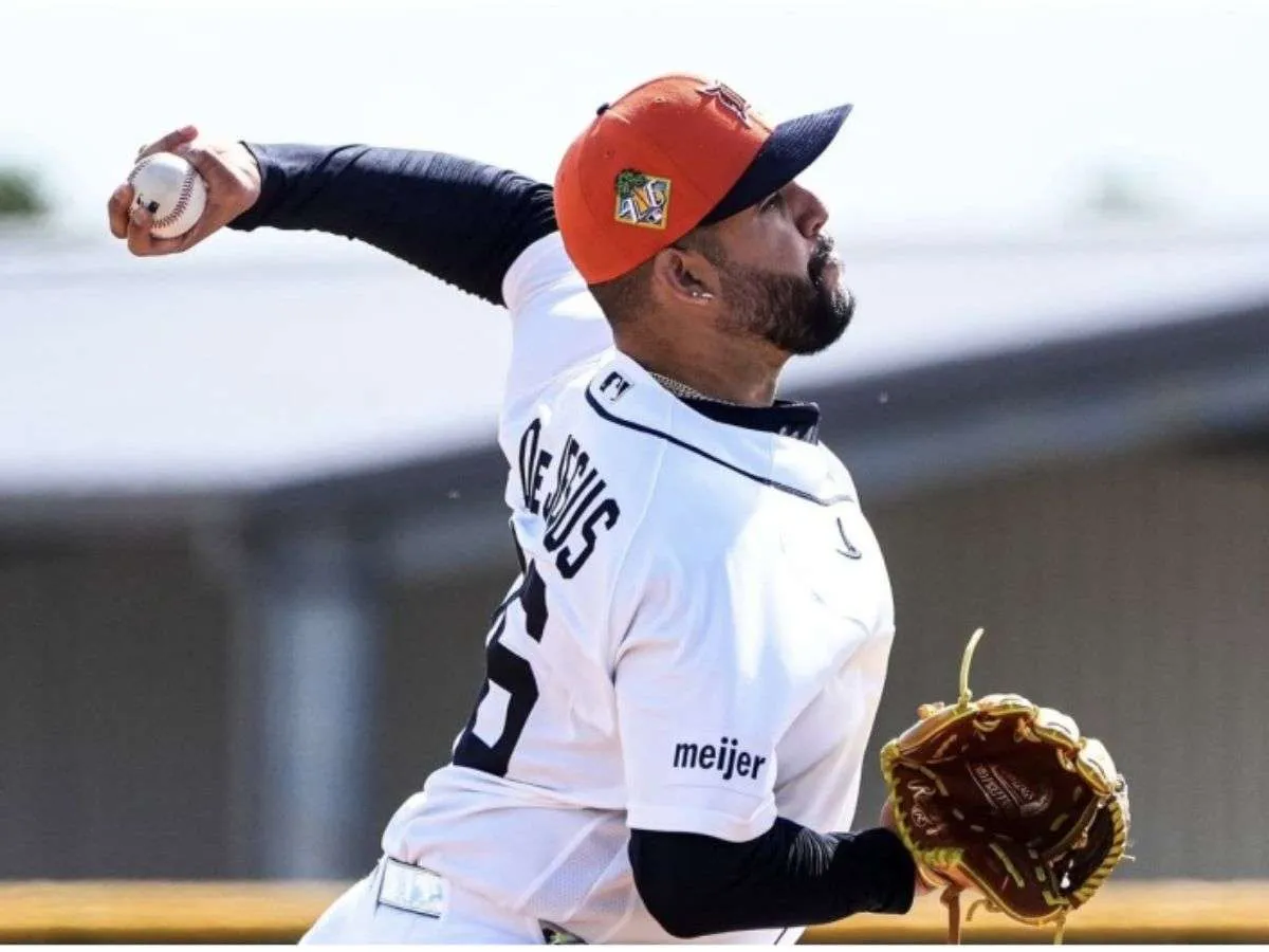 Detroit inscribió a Enmanuel De Jesús en su roster de 40