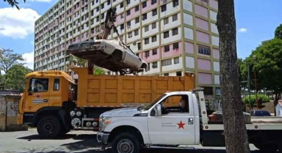 Realizan jornada de Plan Chatarra en parroquia El Recreo en Caracas