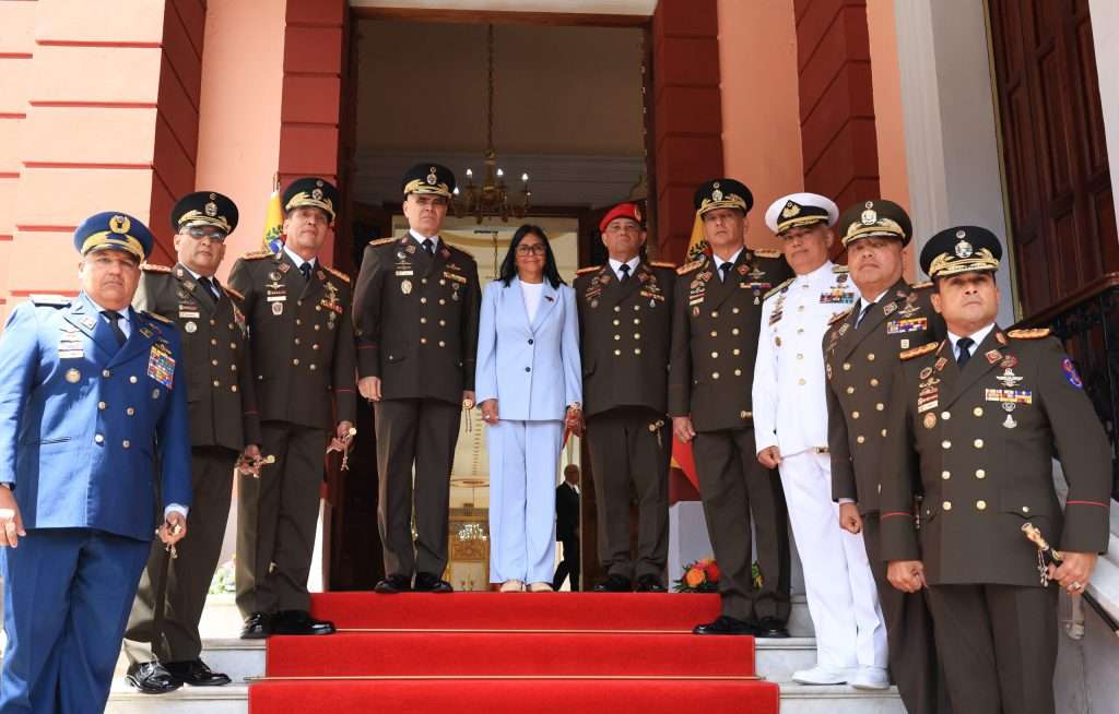Presidenta Delcy Rodríguez se reunió con el Alto Mando Militar saliente en el Palacio de Miraflores
