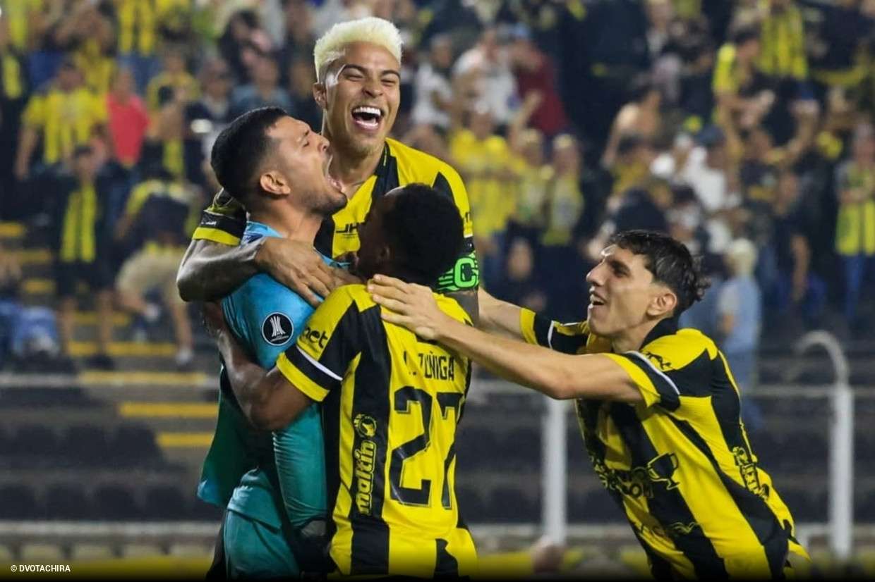Deportivo Táchira se quedó con el "Clásico andino"